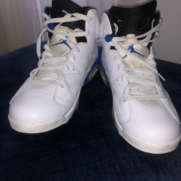 Jordan 6s - Picture 3 of 6